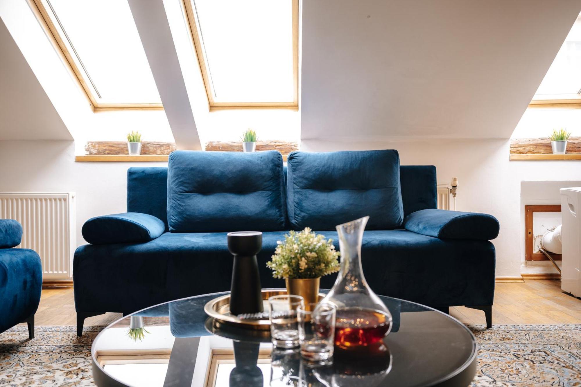 5bd Duplex - Billiard - Cinema - Prag